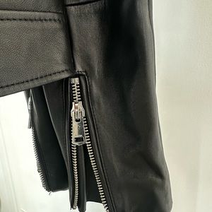 Reiss - never worn 
Inka Leather Biker Jacket